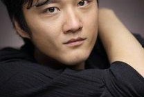 演员郭鹏,光影之间，演绎人生百态