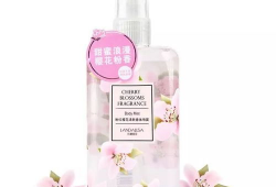 风油精男变态网红照片,变态行为引发社会关注