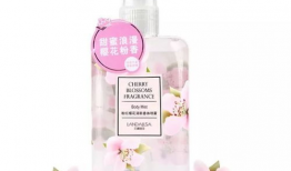 风油精男变态网红照片,变态行为引发社会关注